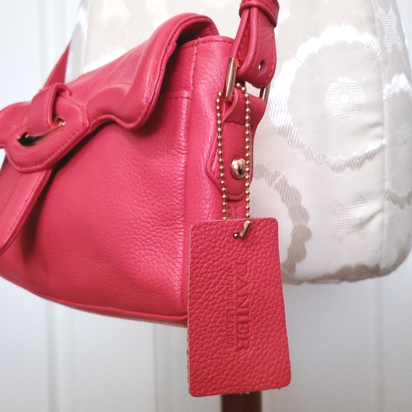 Danier Leather bright coral pink small shoulder crossbody handbag bag pebble - Picture 3 of 16